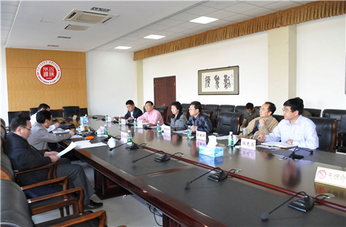 自治区人力资源与社会保障厅副厅长彭来锁来beat365调研