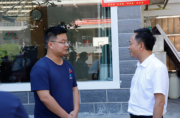 0aee8b7c2812497f8a25781f36e16aba.png 三下乡5.png